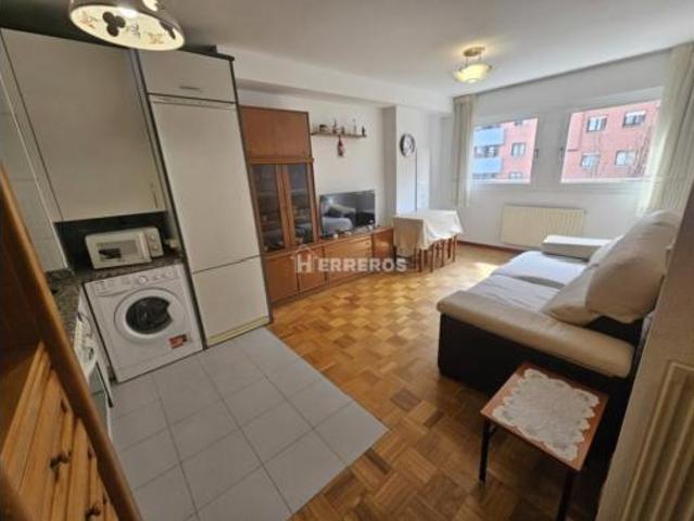 Apartamento en venta en Las Gaunas, Logroño