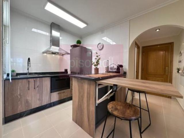 Apartamento en venta en Lugo, Lugo