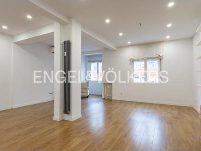 Piso en venta en Moncloa-Aravaca, Madrid