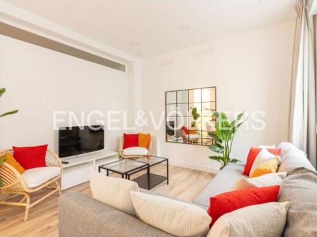 Piso en venta en Ciudad Lineal, Madrid
