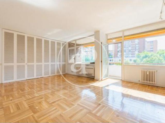 Apartamento en venta en Tetuán, Madrid