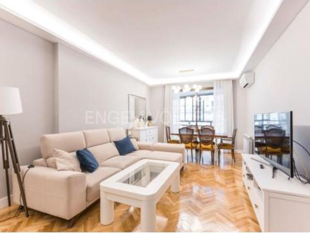 Apartamento en venta en Medina-sidonia, Madrid