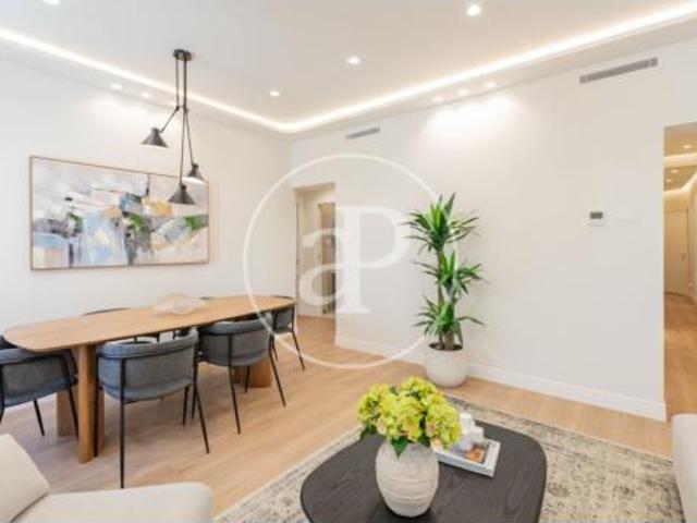 Apartamento en venta en Retiro, Madrid
