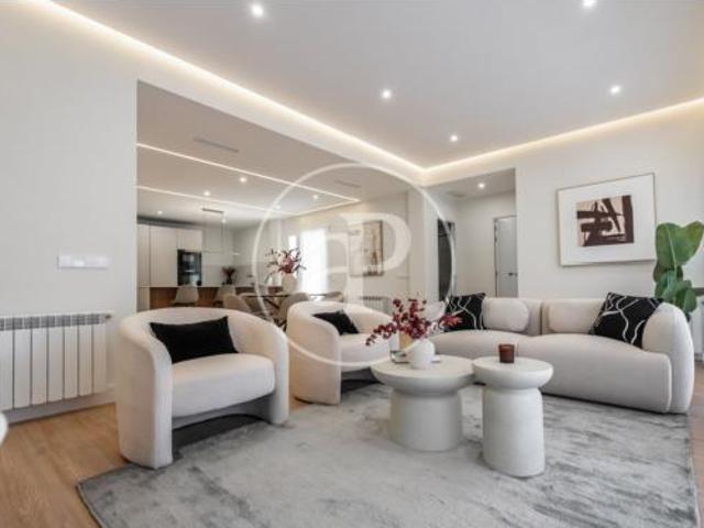 Apartamento en venta en Tetuán, Madrid