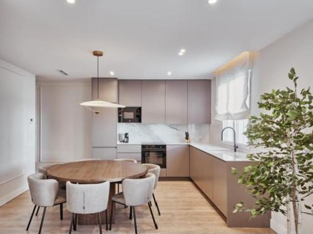 Apartamento en venta en Retiro, Madrid