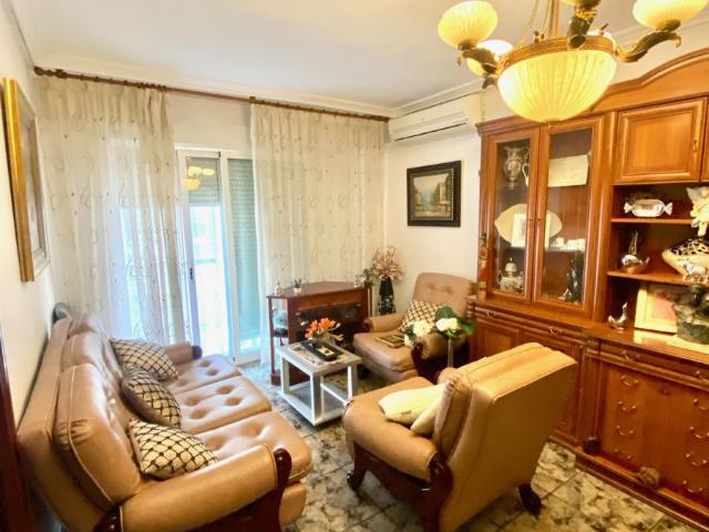 Piso en venta en Estepona, Laguna