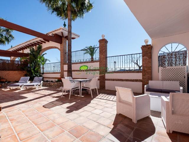 Piso en venta en Frigiliana, Málaga