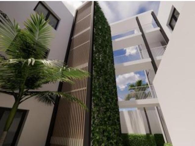 Apartamento en venta en Capuchinos, Málaga