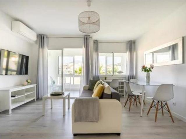 Apartamento en venta en Marbella, Nueva Andalucía