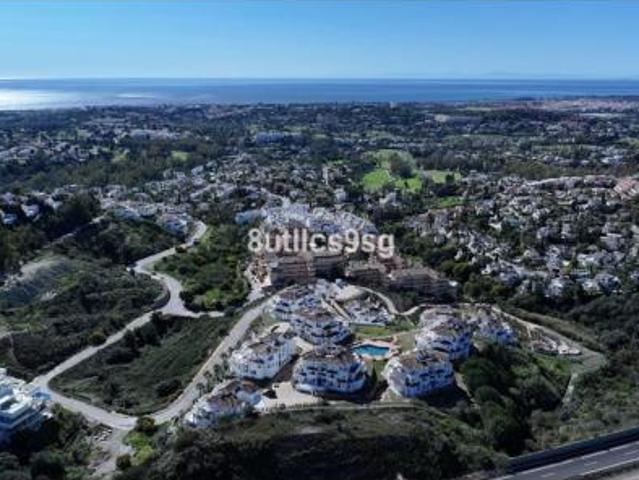 Apartamento en venta en Nueva Andalucía, Costa del Sol Occidental