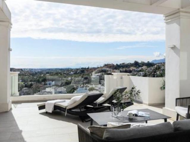 Apartamento en venta en Marbella, Aloha Pueblo