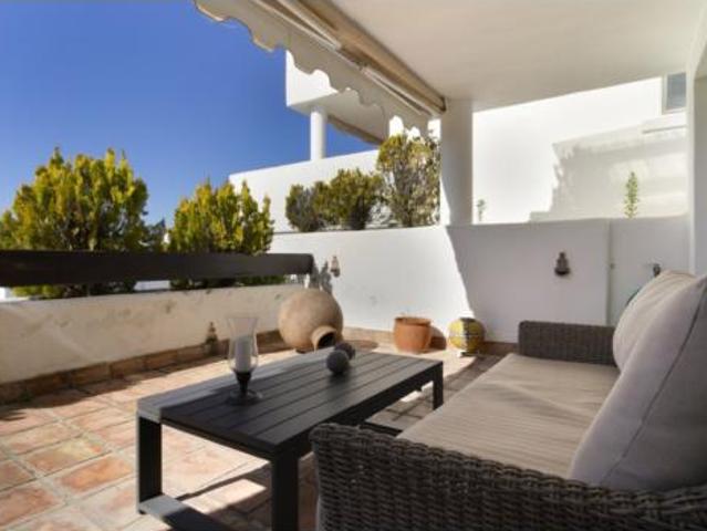 Apartamento en venta en Nueva Andalucía, Costa del Sol Occidental