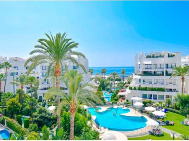 Apartamento en venta en Marbella, Alhambra del Mar