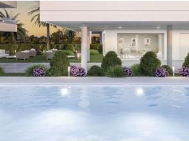 Apartamento en venta en Nueva Andalucía, Almería
