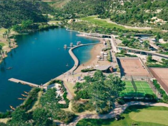 Apartamento en venta en Moraleja, Extremadura