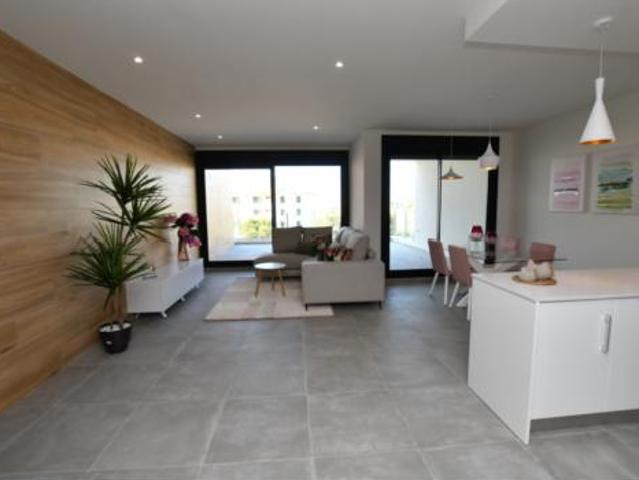 Apartamento en venta en Barbarroja, el Baix Segura / La Vega Baja