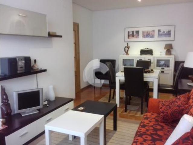 Apartamento en venta en As Lagoas, Ourense