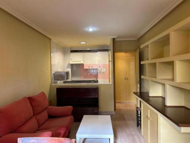 Apartamento en venta en As Lagoas, Ourense