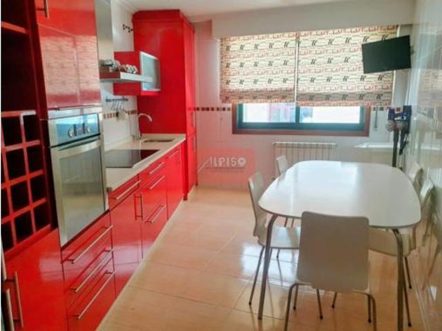 Apartamento en venta en O Vinteún, Ourense