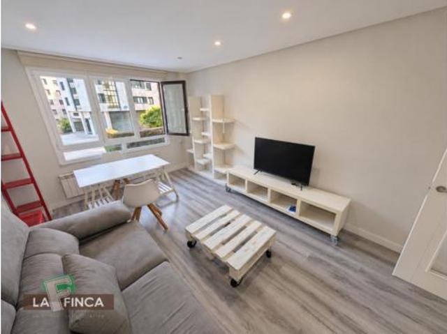 Apartamento en venta en Foncalada, Oviedo