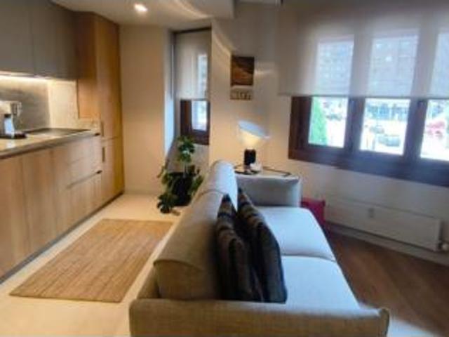 Apartamento en venta en Oviedo / Uviéu, Oviedo