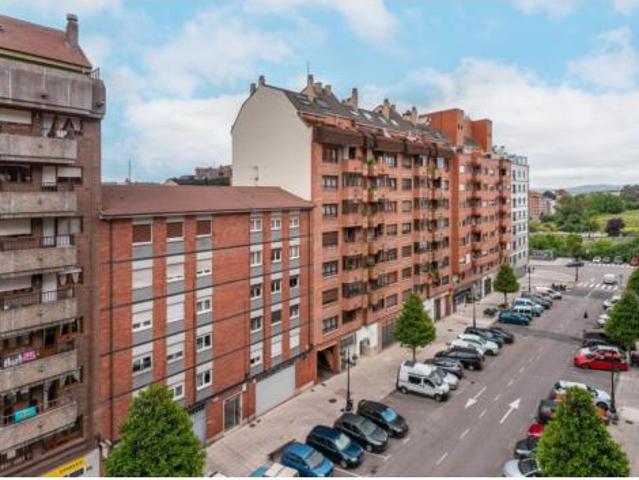 Apartamento en venta en La Tenderina, Oviedo