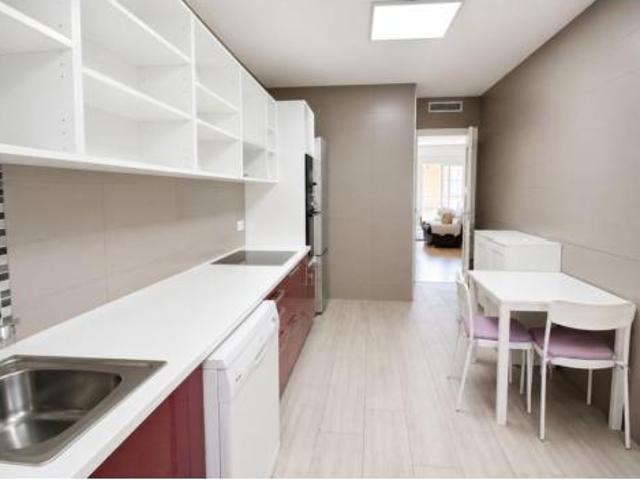 Apartamento en venta en es Molinar, Palma