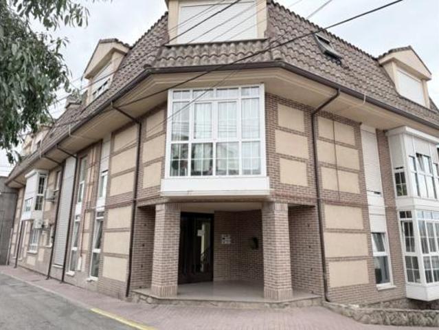 Apartamento en venta en Pedrezuela, Madrid