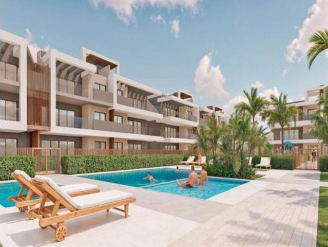 Apartamento en venta en Pinar de Campoverde, el Baix Segura / La Vega Baja