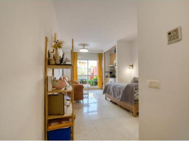 Apartamento en venta en Torre de Benagalbón, La Axarquía