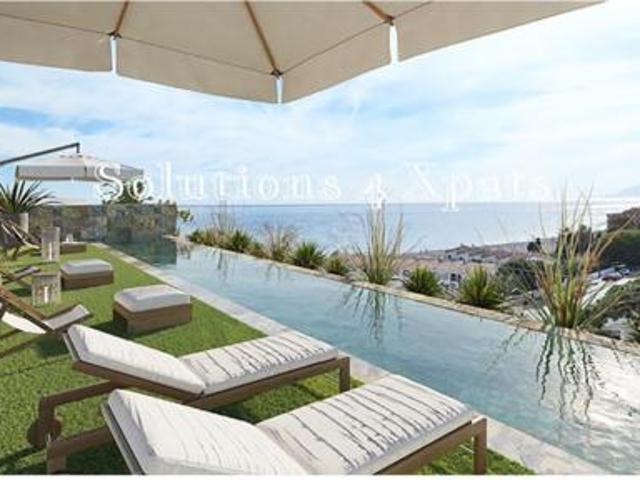 Apartamento en venta en Torre de Benagalbón, La Axarquía