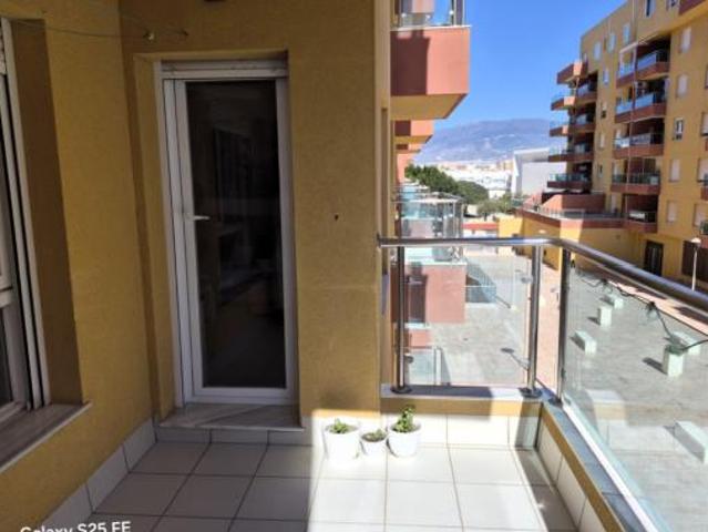 Apartamento en venta en Roquetas De Mar, Andalucía