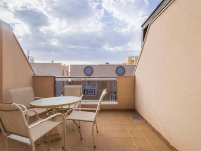 Apartamento en venta en Roquetas De Mar, Andalucía