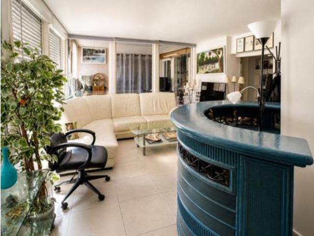 Apartamento en venta en Canyelles Petites, Alt Empordà