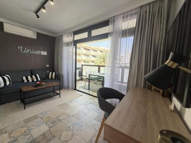 Apartamento en venta en San Bartolomé De Tirajana, Canarias