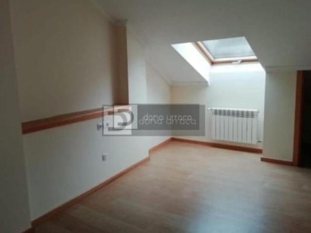 Apartamento en venta en San Cibrao das Viñas, Ourense