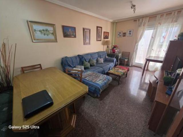 Apartamento en venta en María Moliner, l'Alt Vinalopó / El Alto Vinalopó