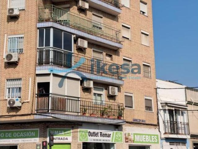 Apartamento en venta en Cerro-Amate, Sevilla