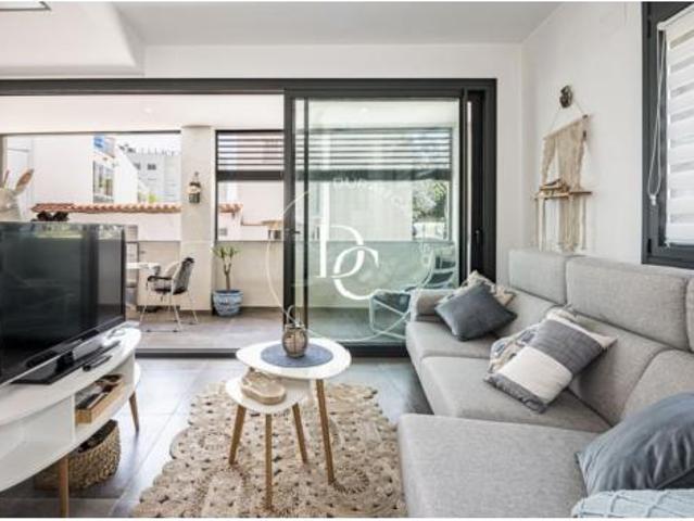 Apartamento en venta en Cases del Sord, Garraf