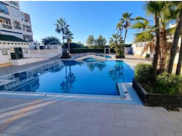 Apartamento en venta en La Mata, el Baix Segura / La Vega Baja