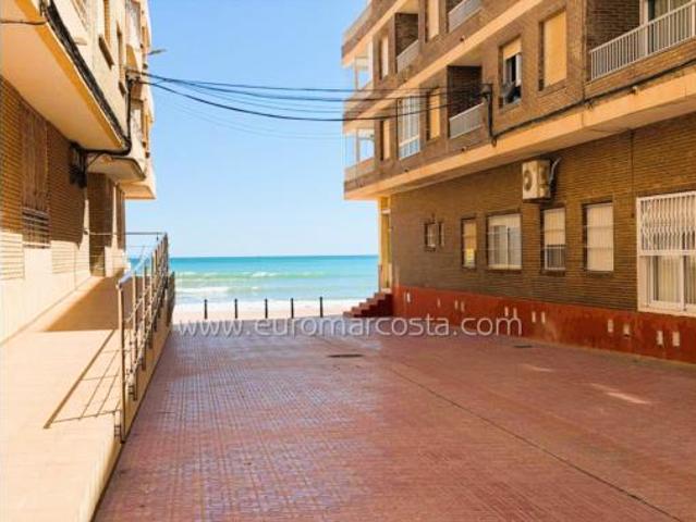 Apartamento en venta en La Mata, el Baix Segura / La Vega Baja