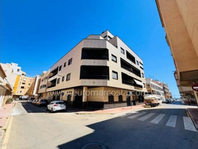 Apartamento en venta en La Mata, el Baix Segura / La Vega Baja
