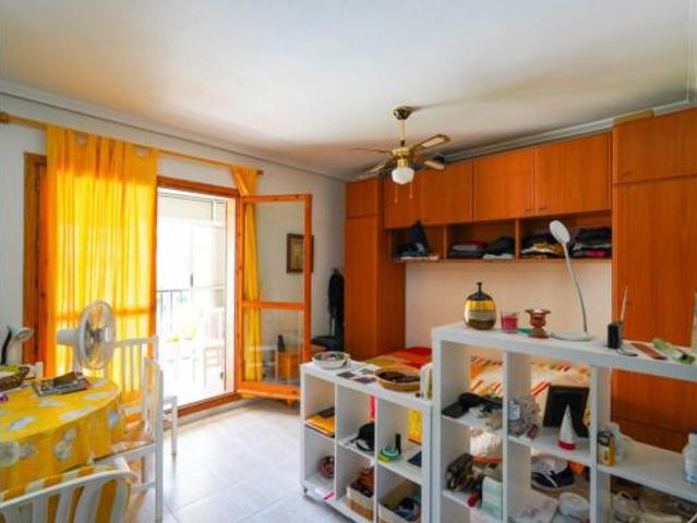 Apartamento en venta en La Mata, Torrevieja