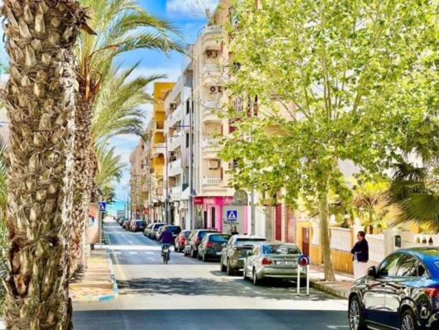 Apartamento en venta en Torrevieja, Alacant / Alicante