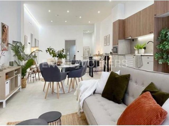 Apartamento en venta en Valencia, Torrefiel
