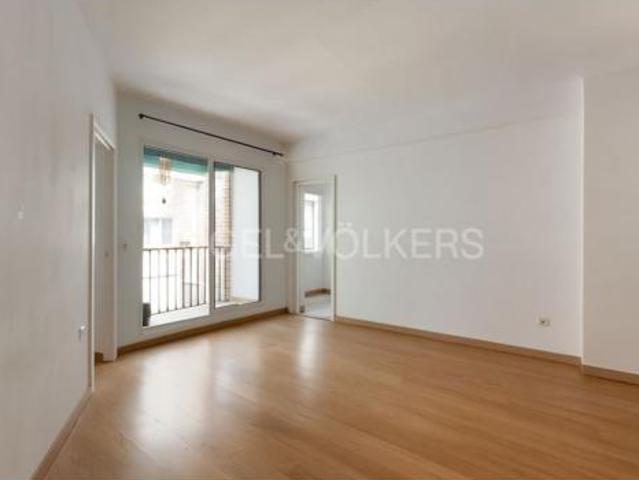Apartamento en venta en Valencia, Trinitat