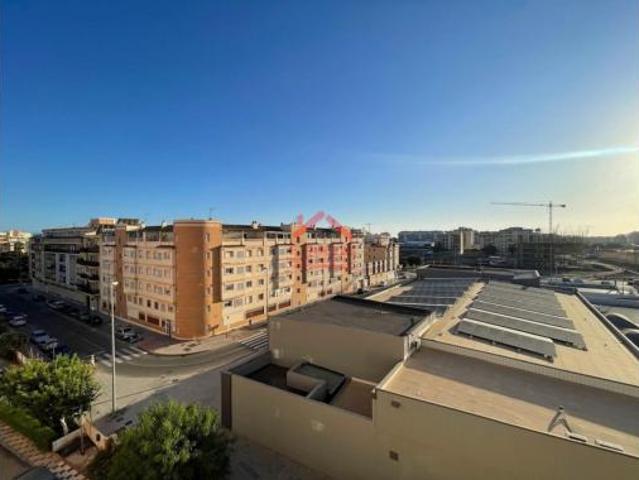 Apartamento en venta en Torre del Mar, La Axarquía