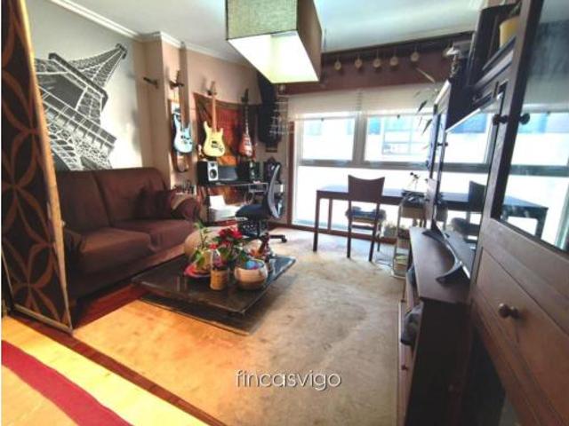 Apartamento en venta en Lavadores, Vigo