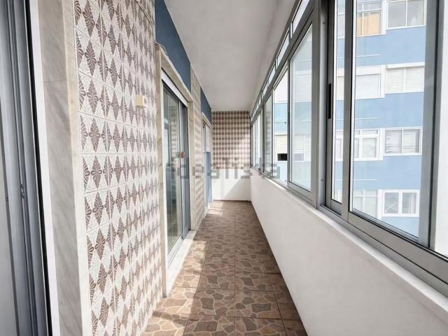 Apartamento venda em Amadora, Lisboa