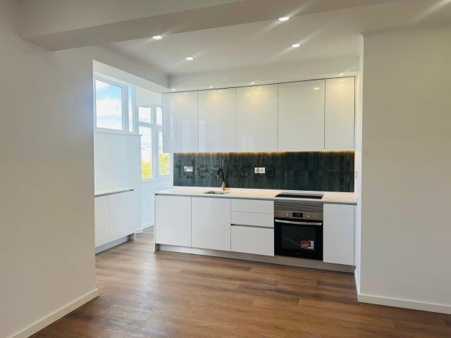 Apartamento venda em Amadora, Lisboa